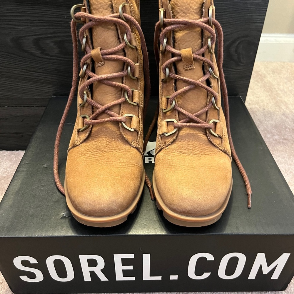 Sorel Phoenix Short Lace Camel BrownBoots